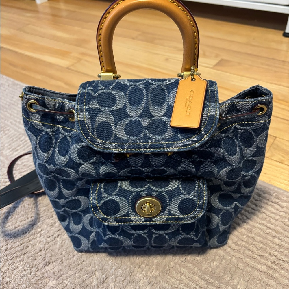 Coach Riya Backpack 21 In Signature Denim